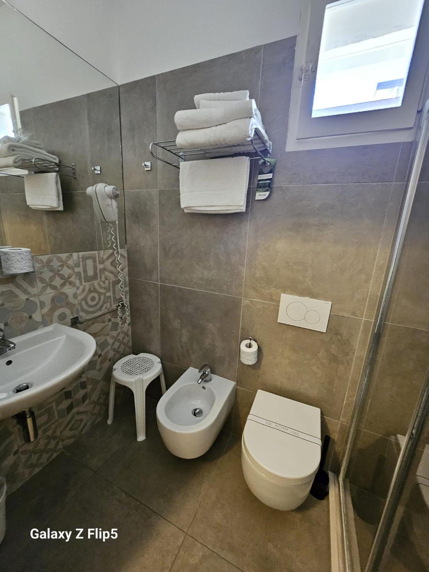 Hotel Annalisa リッチョーネ エクステリア 写真
